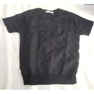 Doclasse Women's Black Short-Sleeved T-Shirt Size M